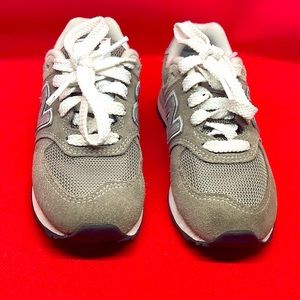 New Balance grey kids runner size 11C